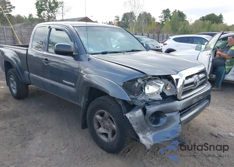 2010 Toyota Tacoma Base V6 z USA, uszkodzony, nr VIN 5TEUU4EN0AZ733264